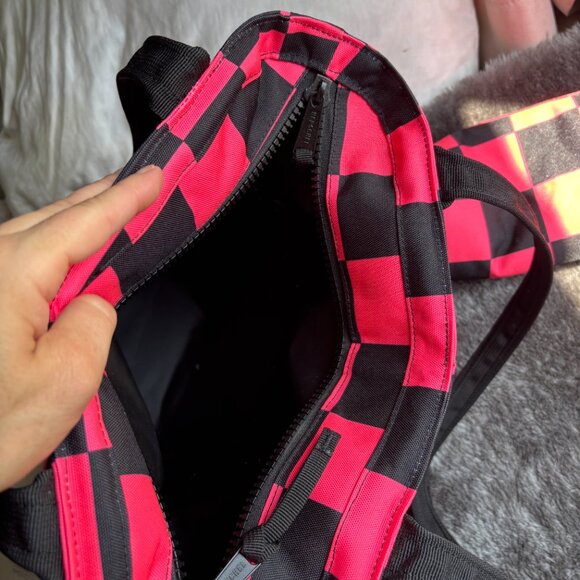 HERSCHEL Alexander Insulated Zip Tote and Bottle Holder/Large Check Neon Pink/Bl - Picture 12 of 14